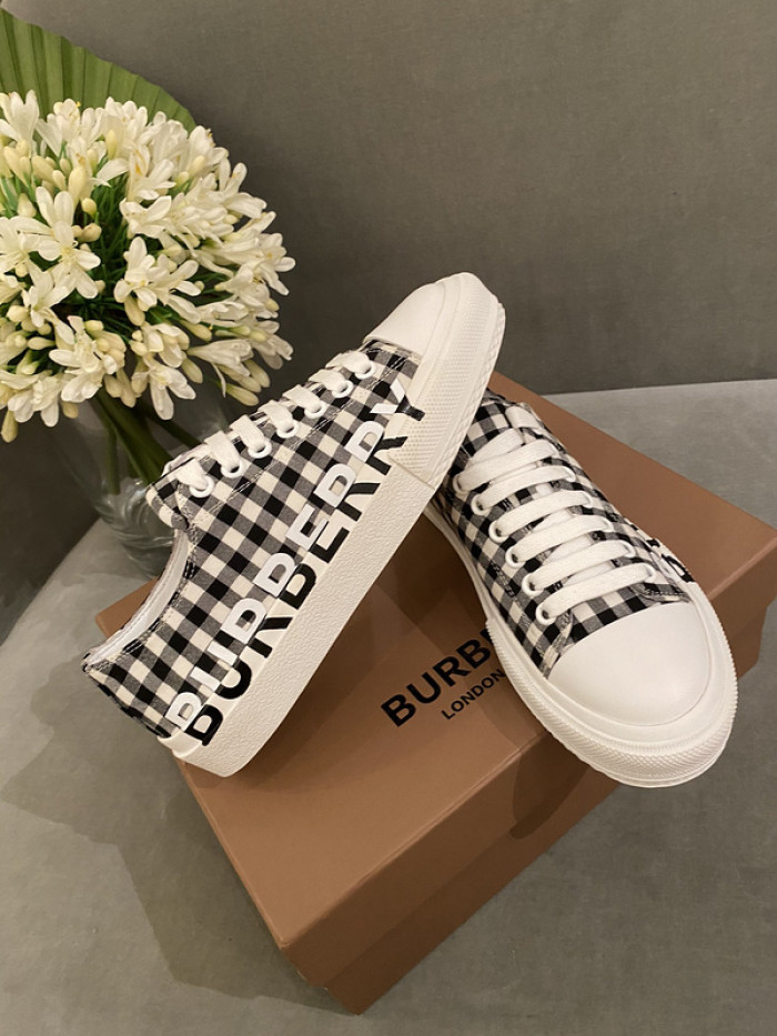BUBERY SNEAKER
