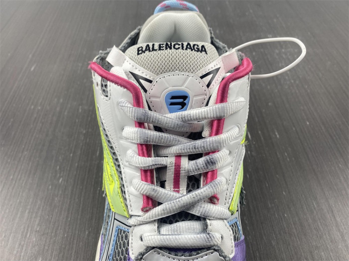 Balenciaga Runner Graffiti BCR026