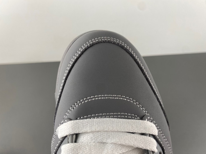 OFF WHITE AIR JORDAN 5 RETRO WOLF GREY - 136027-005