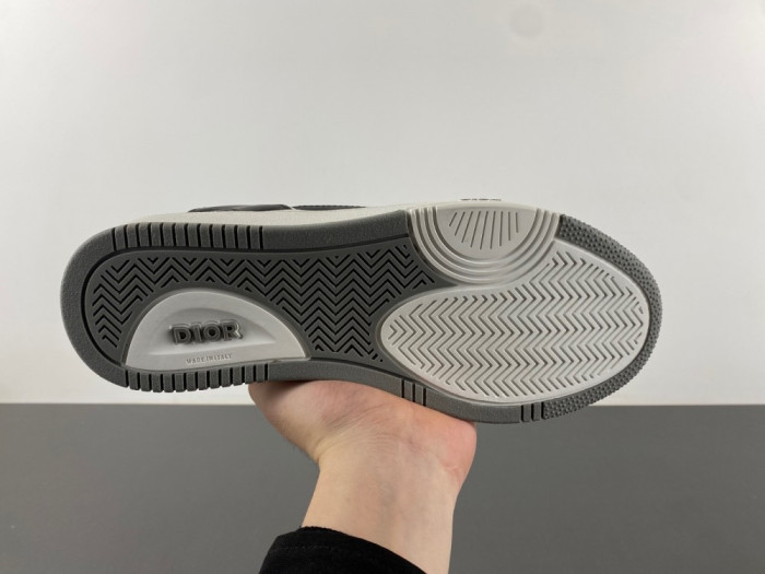 LOW DIOR OBLIQUE GALAXY B27