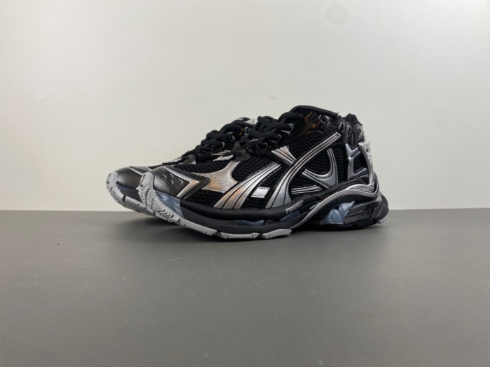 Balenciaga Runner Graffiti BCR025