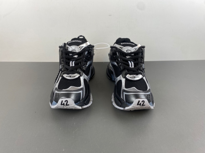 Balenciaga Runner Graffiti BCR025